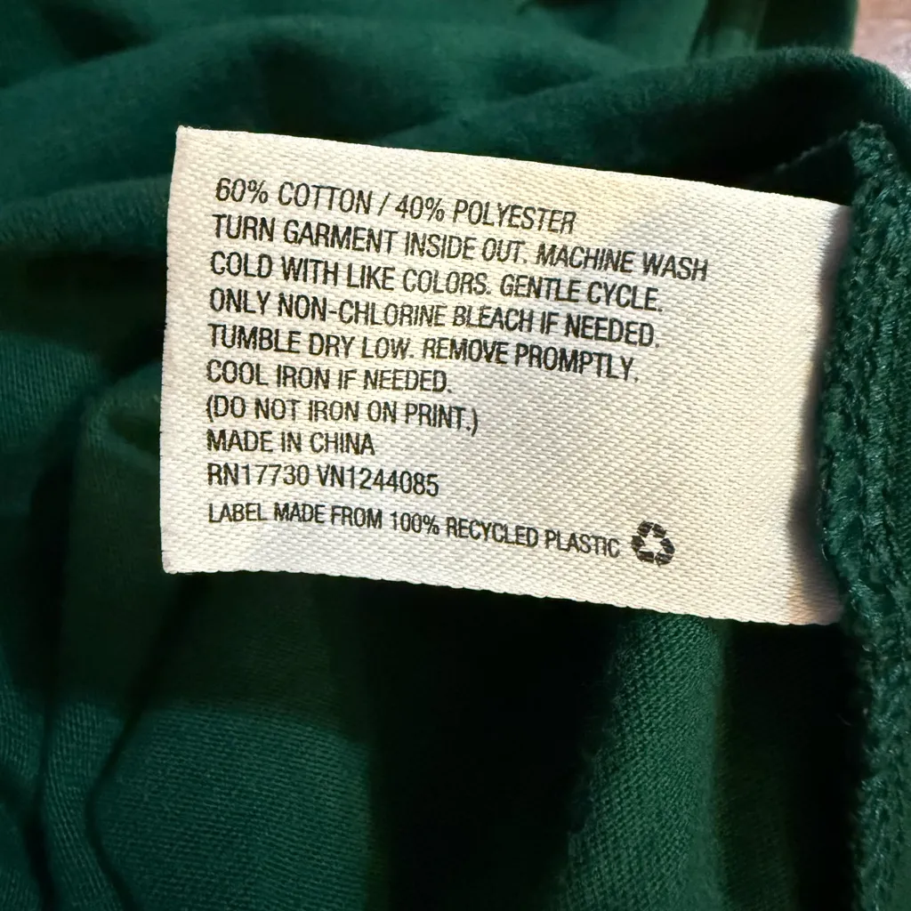 Colsie Womens Green Aspen Ski Club Cropped Graphic Tee Sz L Size L - Image 7