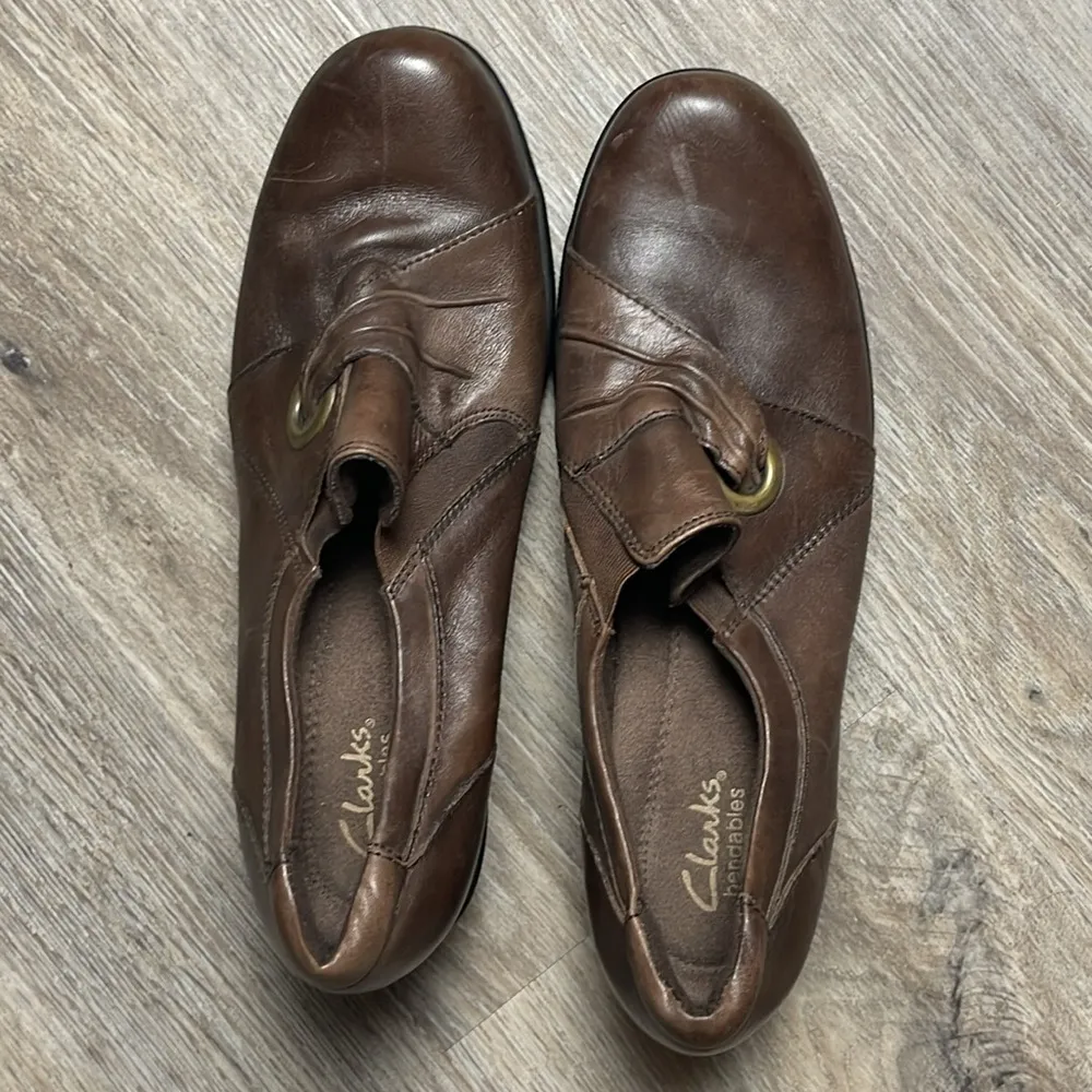 Clarks Bendables Brown Leather Comfort Heels Size 8.5 Medium - Image 7