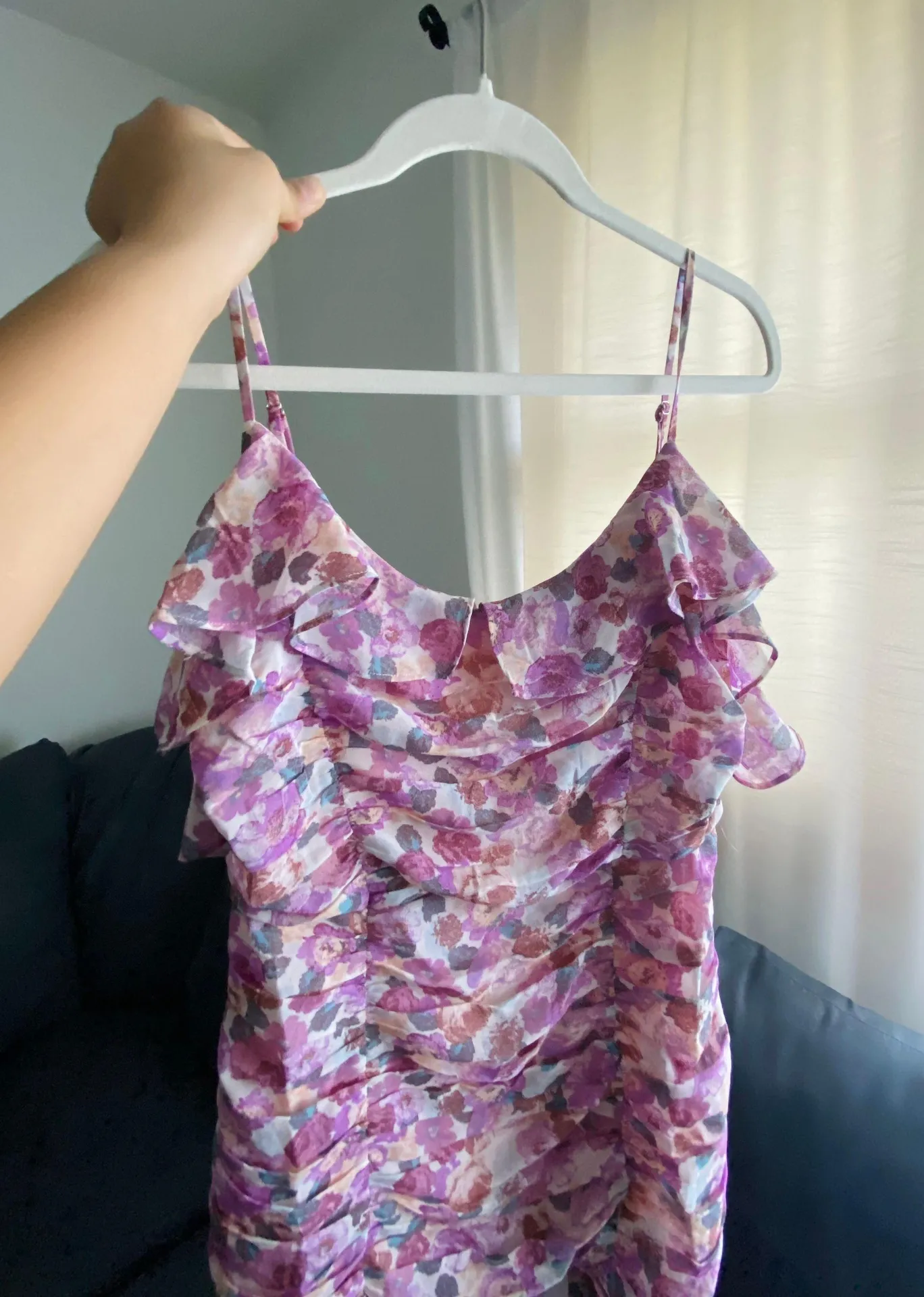 the label Daisy Dell Midi Dress - Image 3