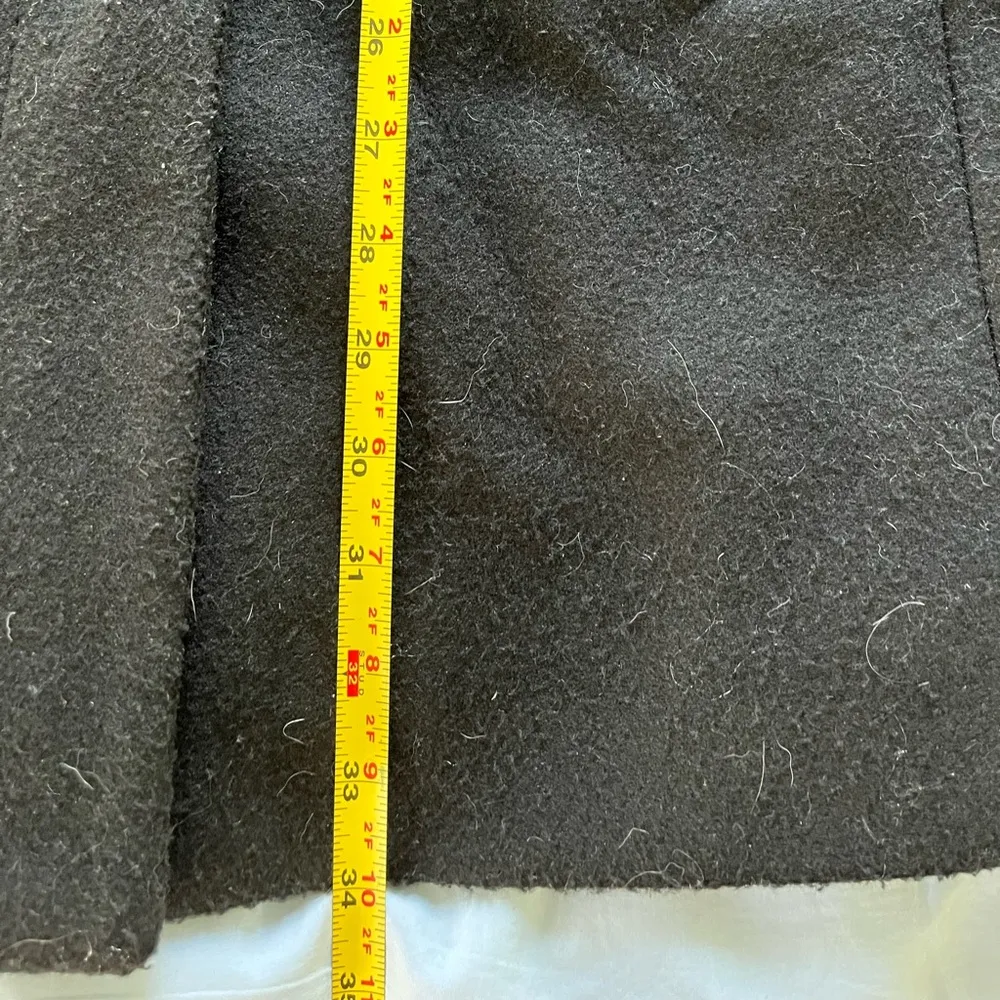 Old Navy  XS zip up black coat - Image 5