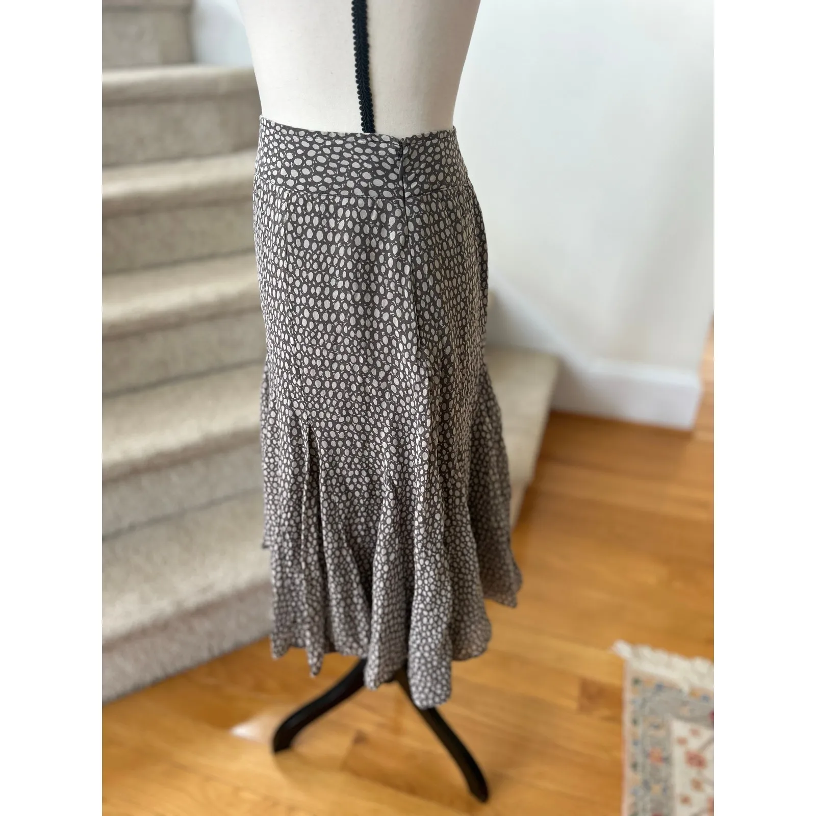 Charter Club Silk Grey Dot Flutter Handkerchief Hem A-Line Knee Length Skirt - Image 2