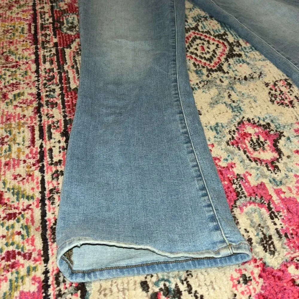 Madewell Mid-Rise kick out jeans - Image 2
