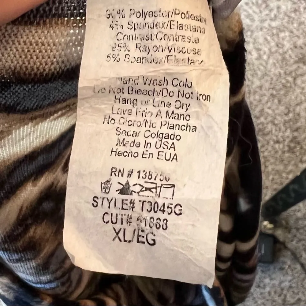 The Zig Zag Stripe Animal Print Tunic Top Size XL - Image 56