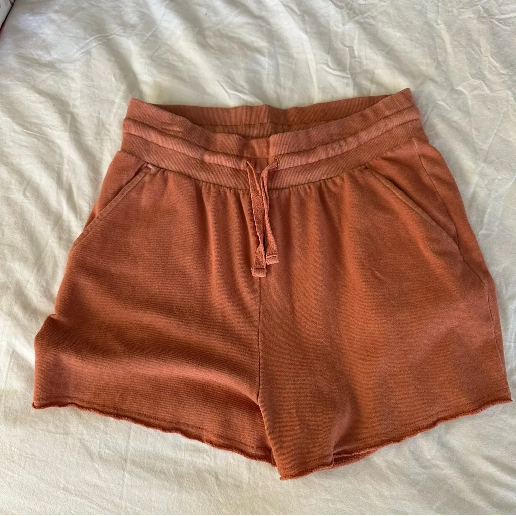 Colsie sweat shorts orange - Image 2