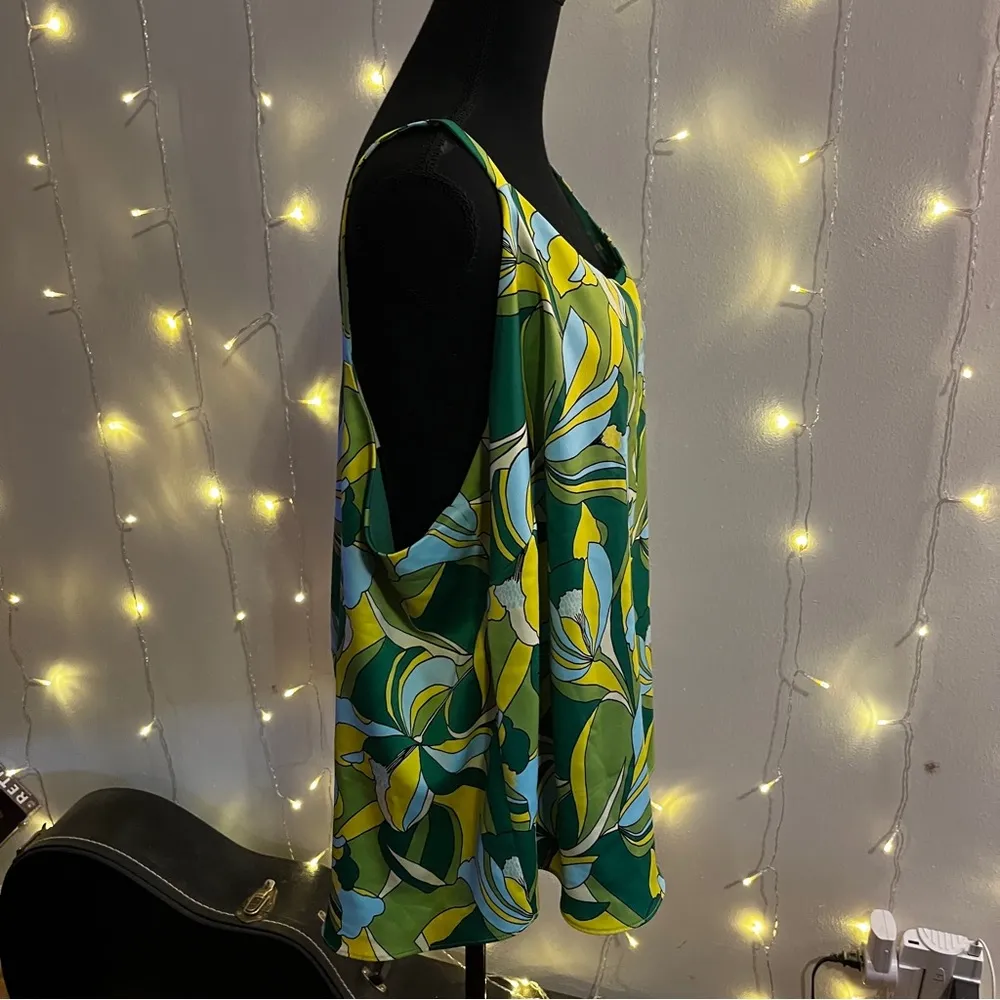 Green Psychedelic Top - Image 2