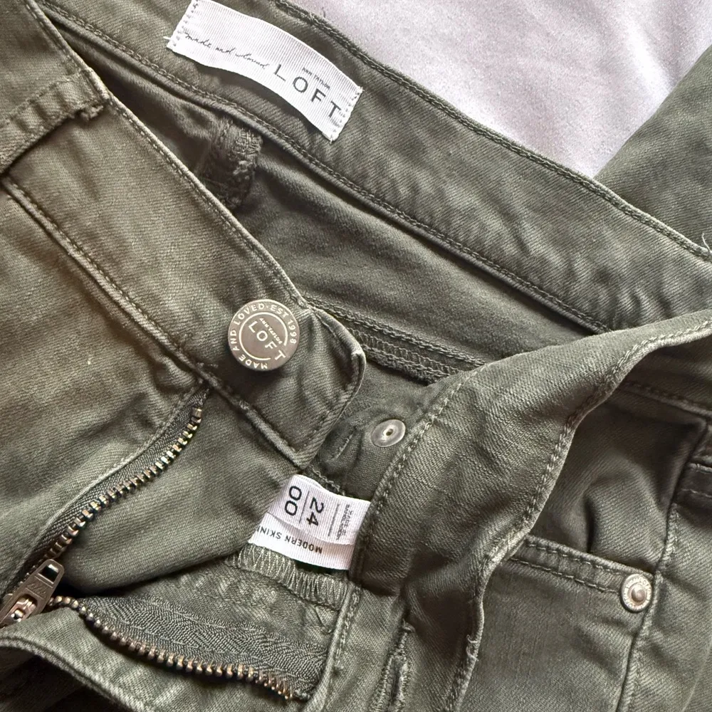 LOFT Olive Green Pants Size 00 - Image 3