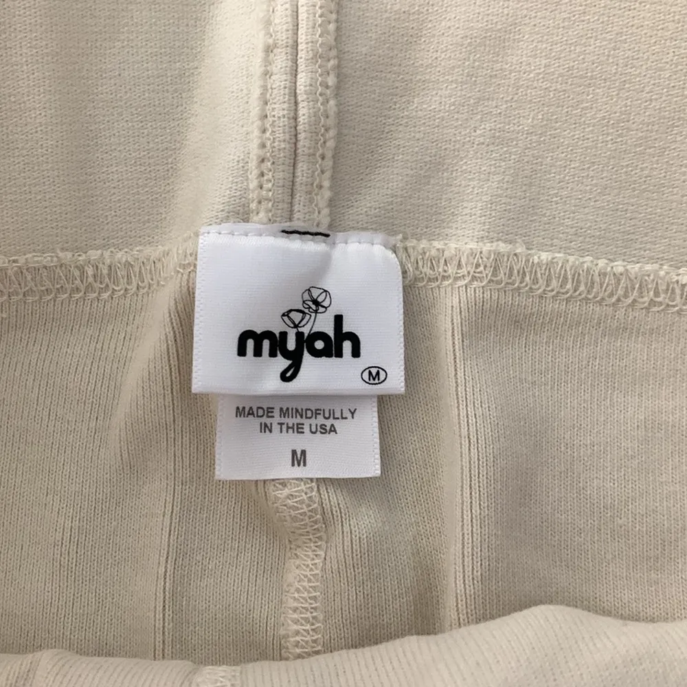 Myah tan bike shorts Size M - Image 4