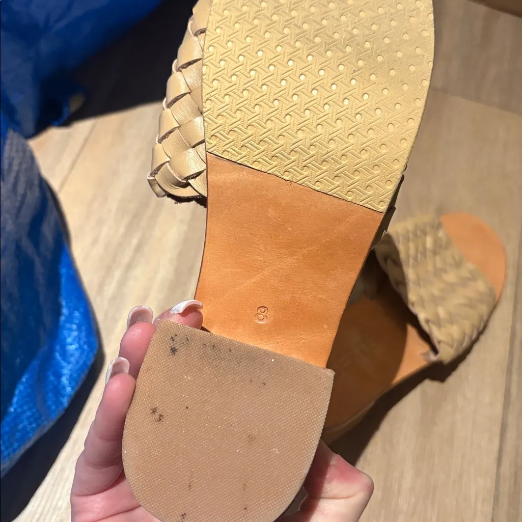 Liberte | Santorini Woven Mule Tan Size 8 - Image 4