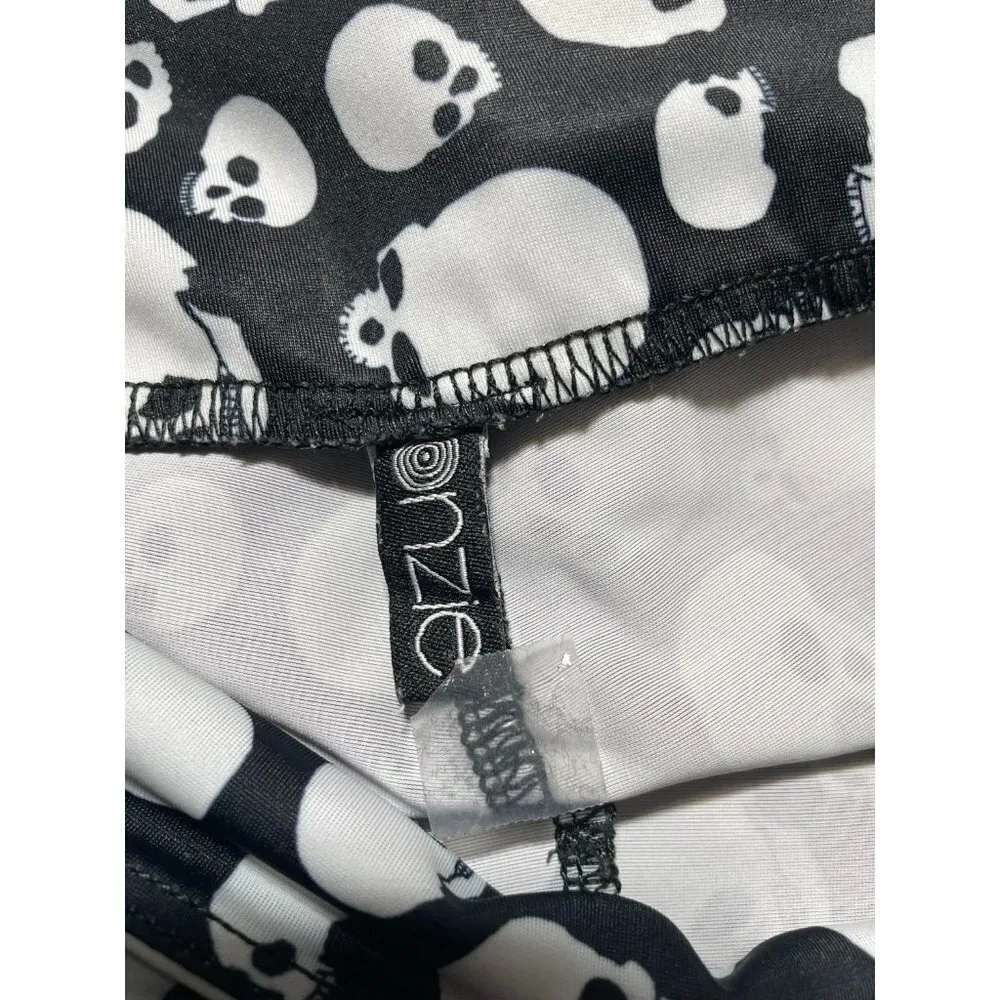 Onzie Size XS Leggings Cropped Skulls Halloween October Fall - Image 3