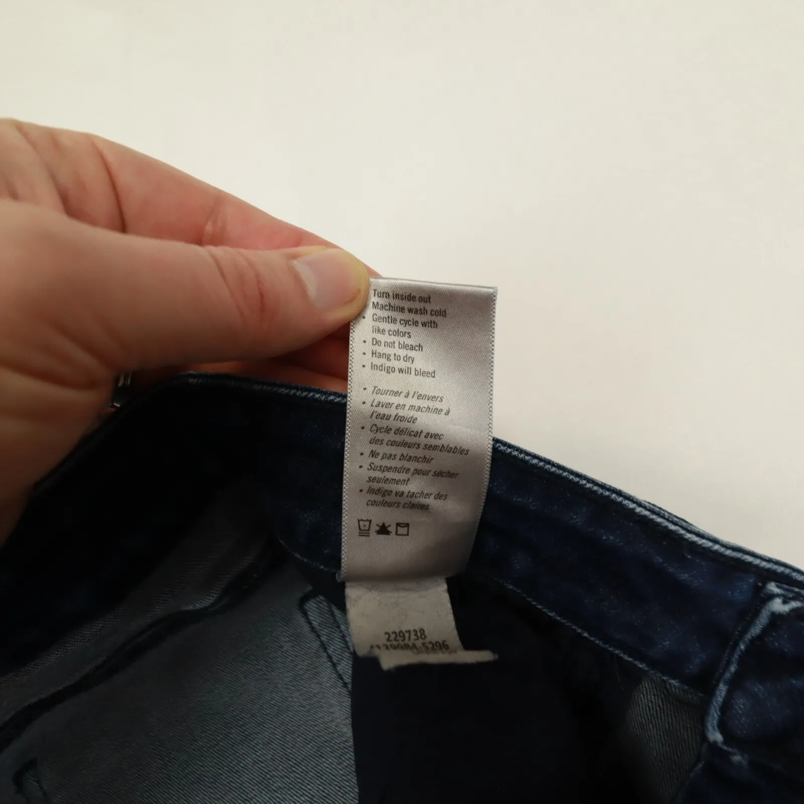 PAIGE Flora Ruffle Hem Crop‎ Straight Leg Dark Wash Denim Jeans size 29 - Image 10