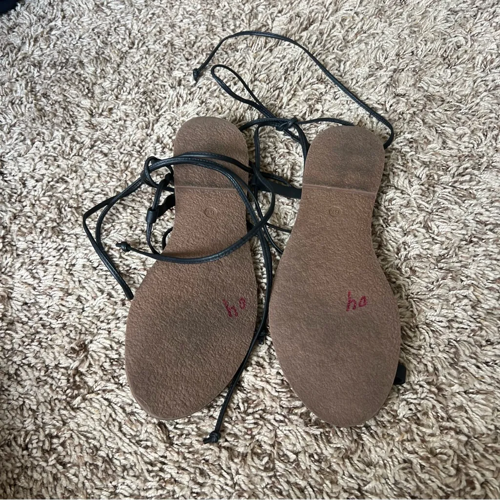 Madewell Black Strappy Sandals - Image 8