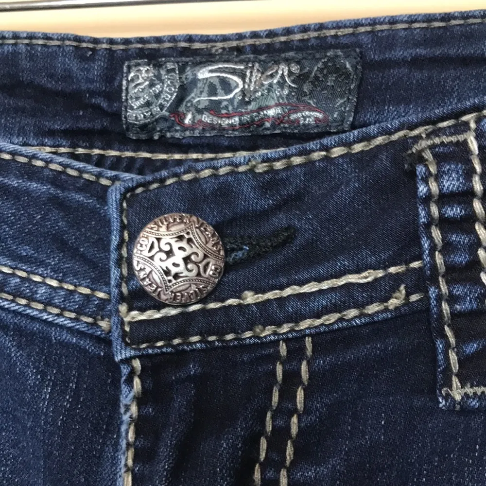 Silver Jeans Co. Women’s Suki Mid Super Skinny Dark Wash Denim Jeans - Image 7