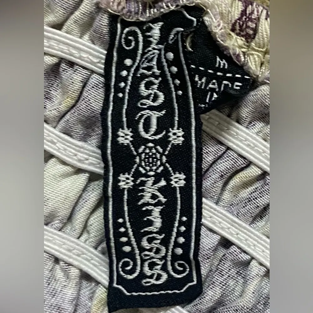 Last Kiss Brand  vest style top. Size medium. Please read description for sizing - Image 5