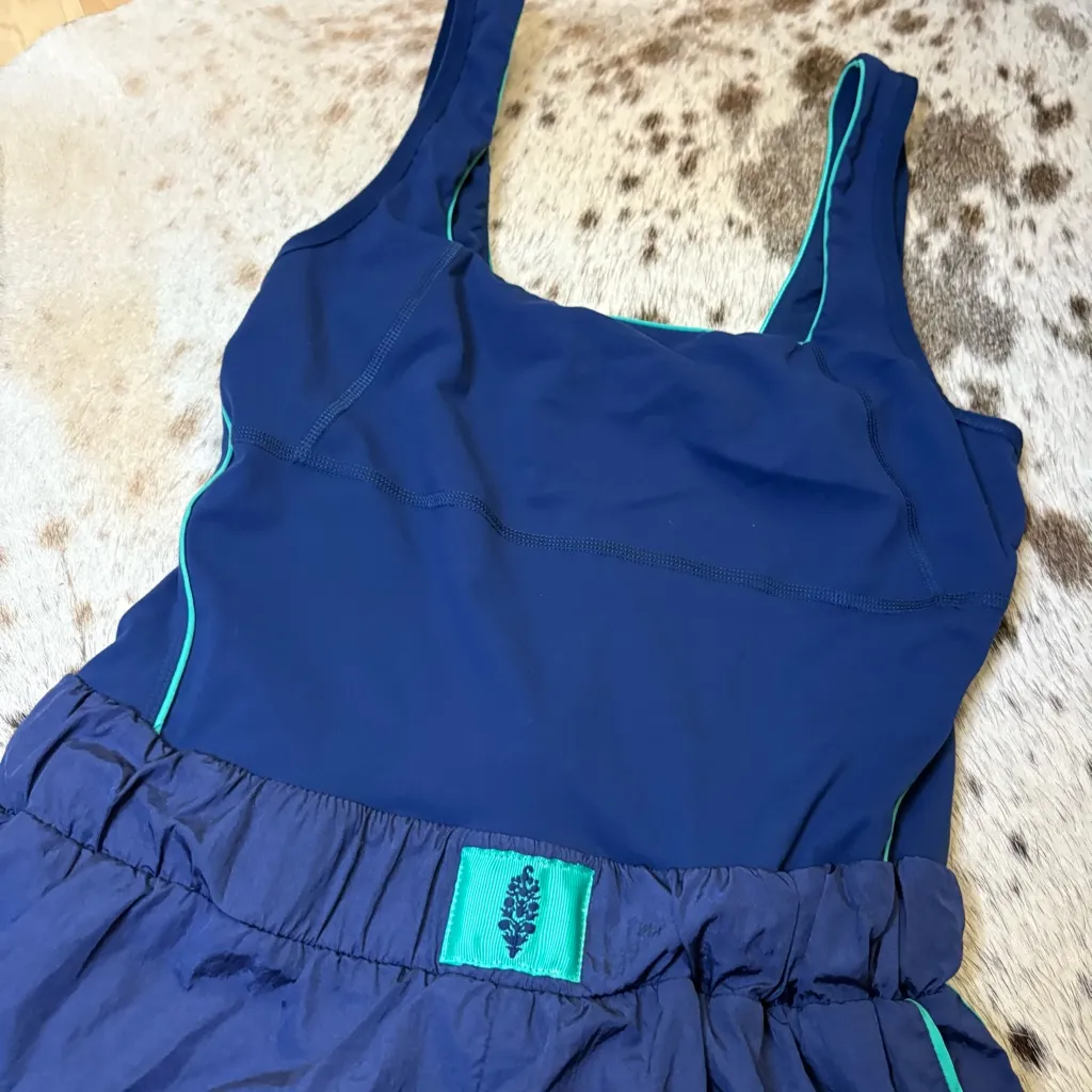 FREE PEOPLE Movement Varsity‎ Blues Runsie Size Large Blue - Image 4