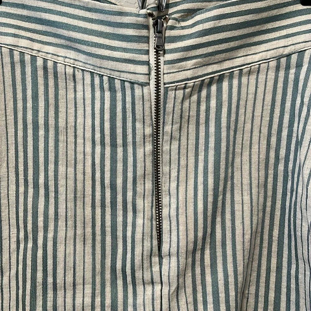 FREE PEOPLE (NWT) Turquoise and Cream Striped Linen/Cotton Blend Skort, Size 10 - Image 6