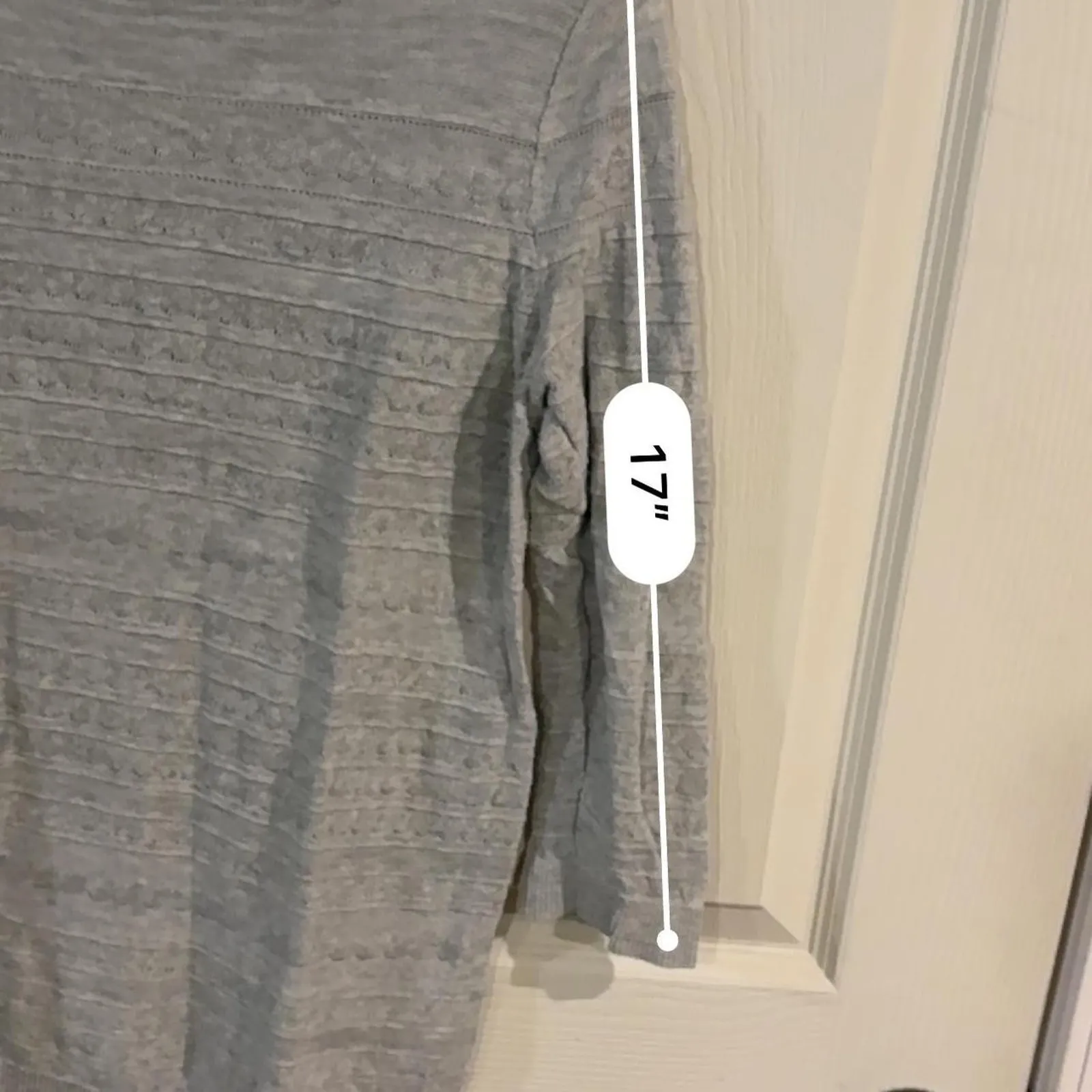 Grey banana republic sweater - Image 7