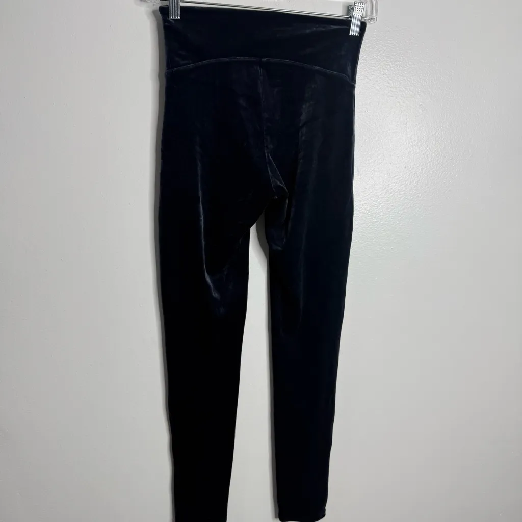 Spanx Navy‎ Velvet Legging Size Small - Image 5