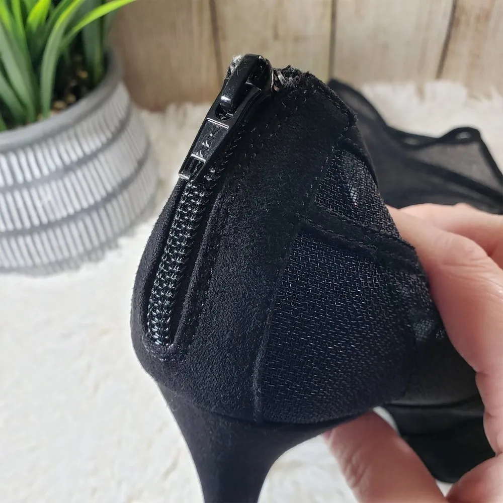 M BY MARINELLI Women's Size 8 Black Caged, Open Toe, Zip Up Heels - Image 10