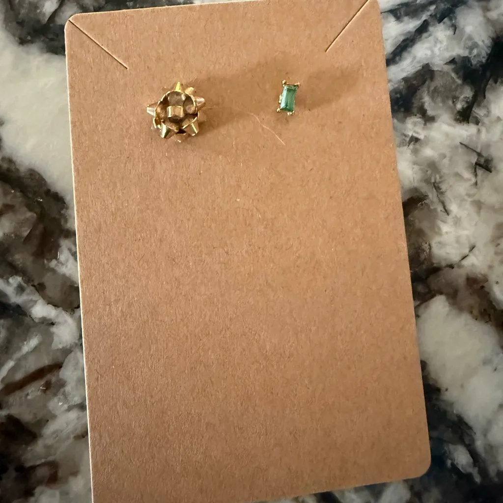 Boutique Mixed Matched Gift Earring Christmas Holiday Set Green - Image 4