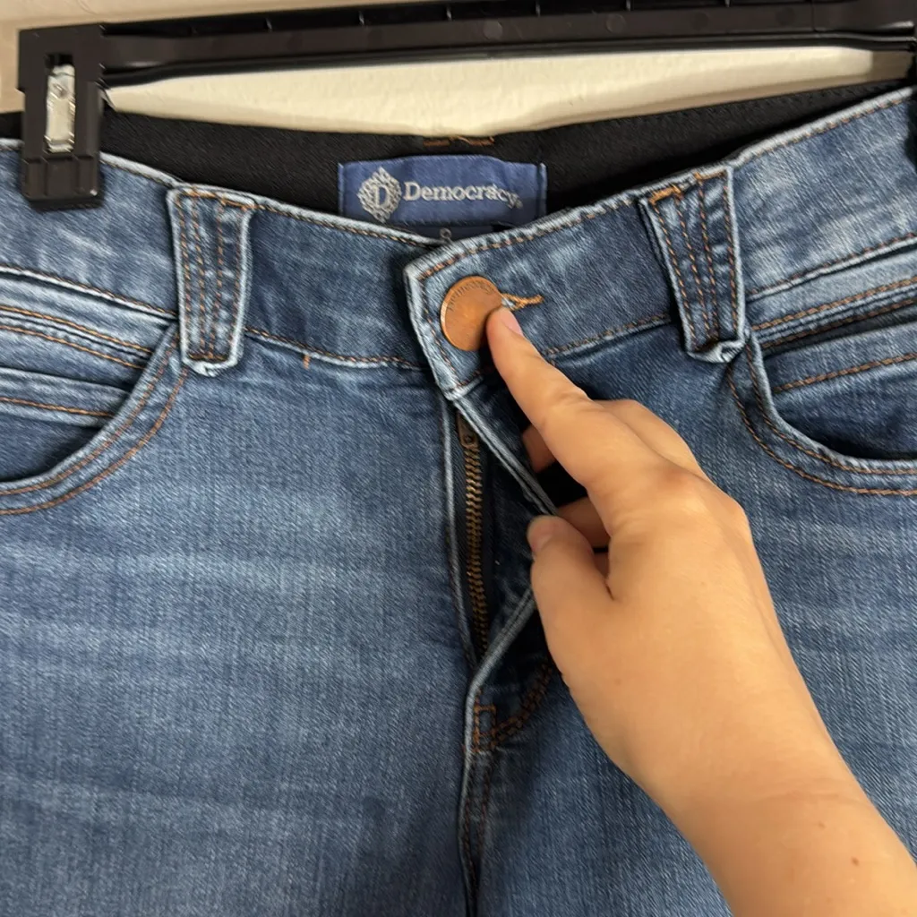 Democracy "Ab" solution Skinny Distressed Jeans Classic Denim Dark Wash size 8 - Image 7