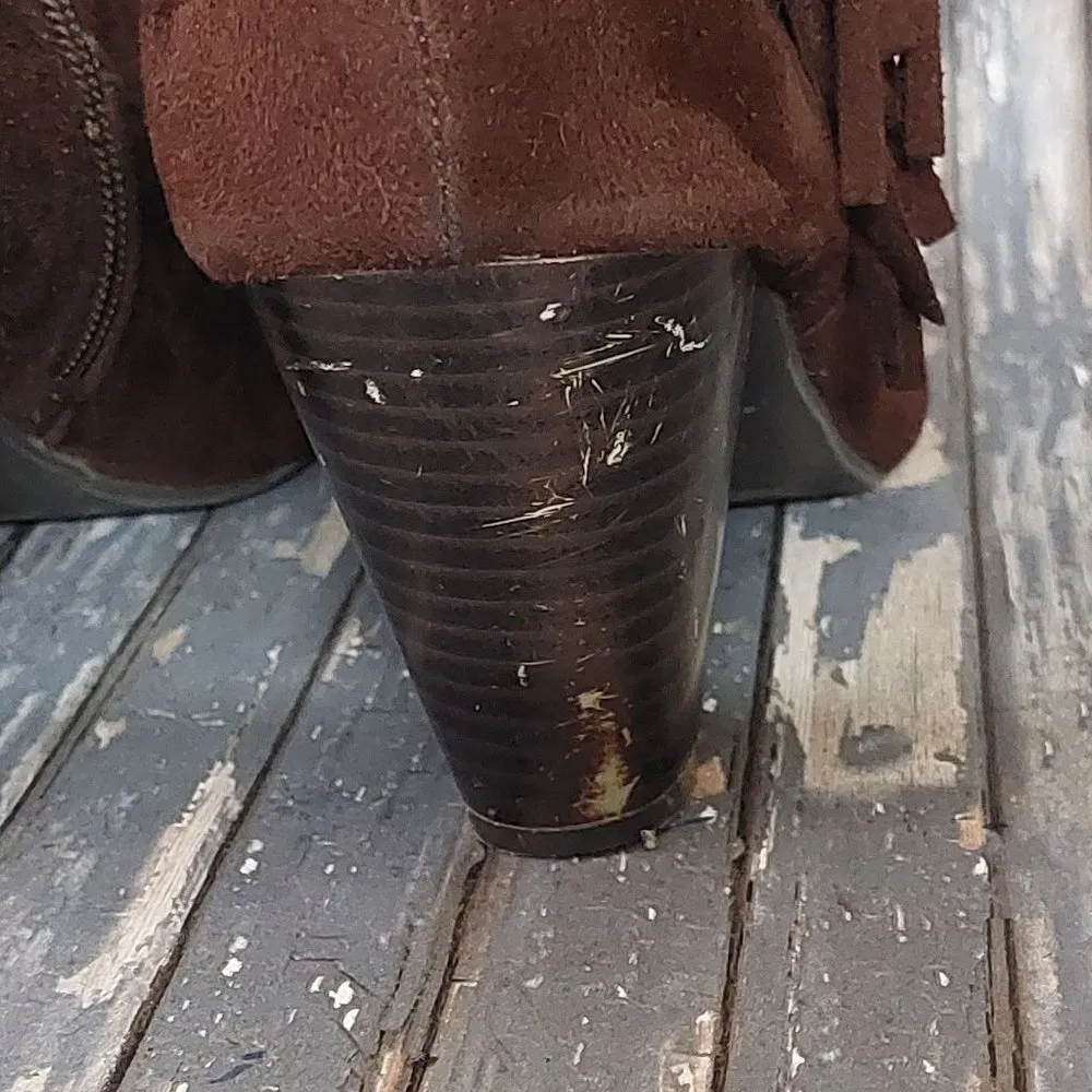 Cato Size 8 Side Zip Ankle Boots Block Heel Booties Brown Faux Suede Fringe - Image 11