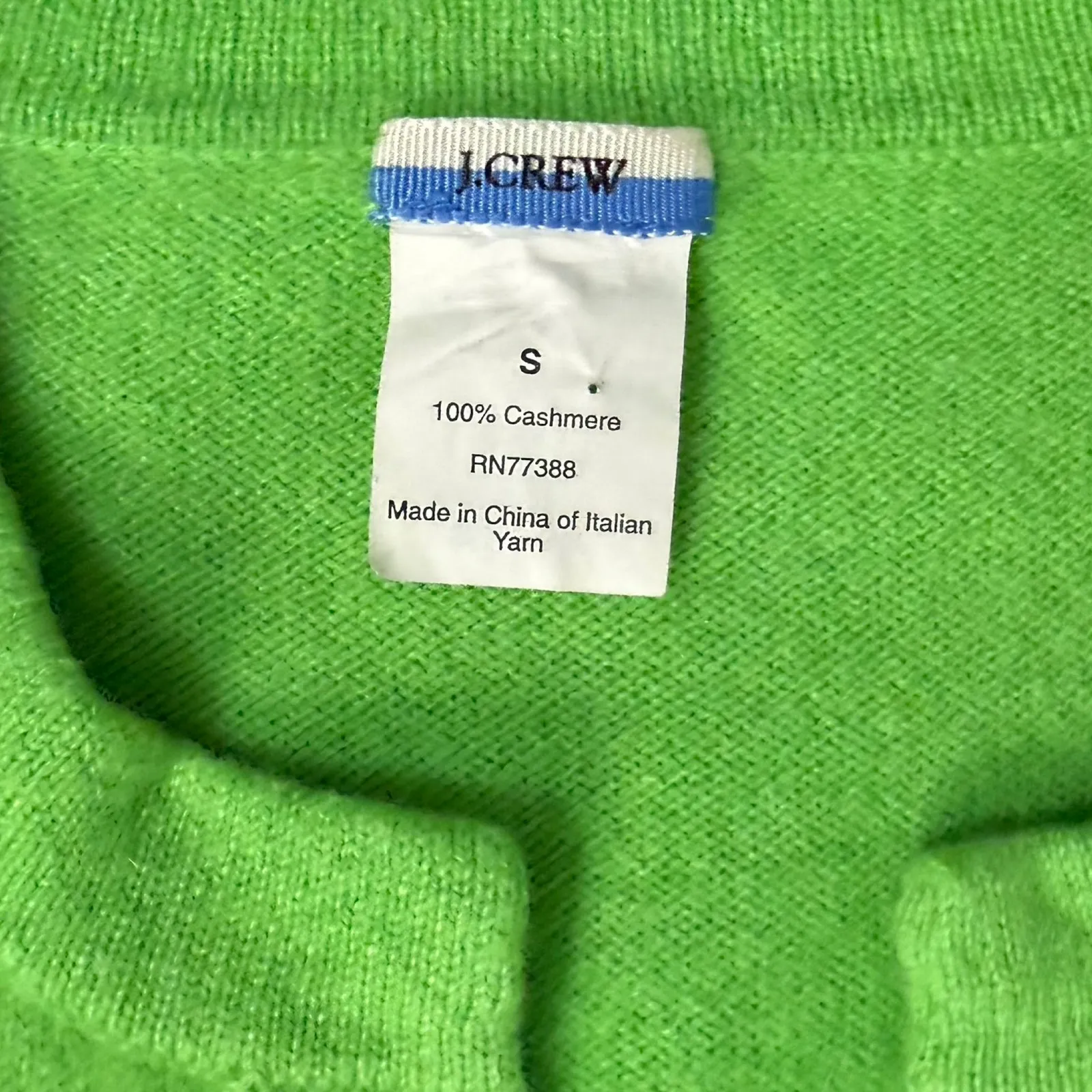 J. Crew Y2K Bright Green V-Neck Short Sleeve Lightweight Cashmere Sweater Size S - Image 2