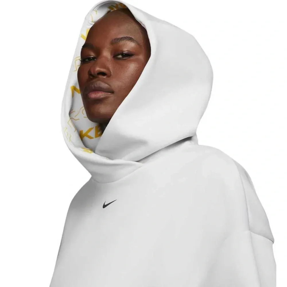 Nike pro size small dri-fit hoodie grey colour Photon Dust/Metallic Silver/Grey - Image 3