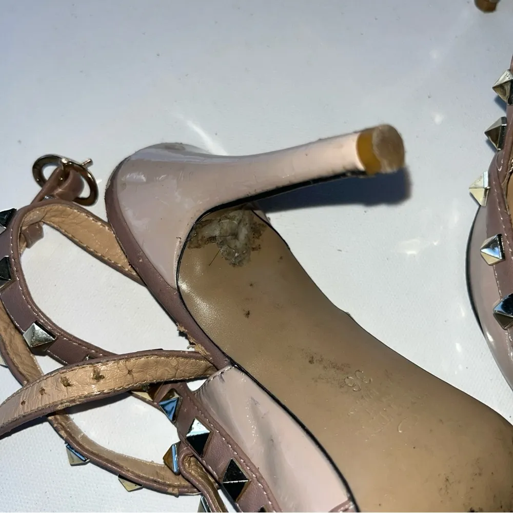 Valentino Women's Studded Beige Heels Size 5 - Image 6