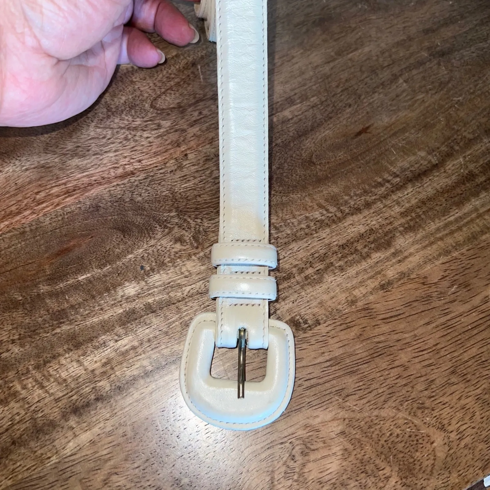 Vintage Accessories by Pearl Womens L Leather Belt Cream Made in USA Career Chic Size L - Image 2