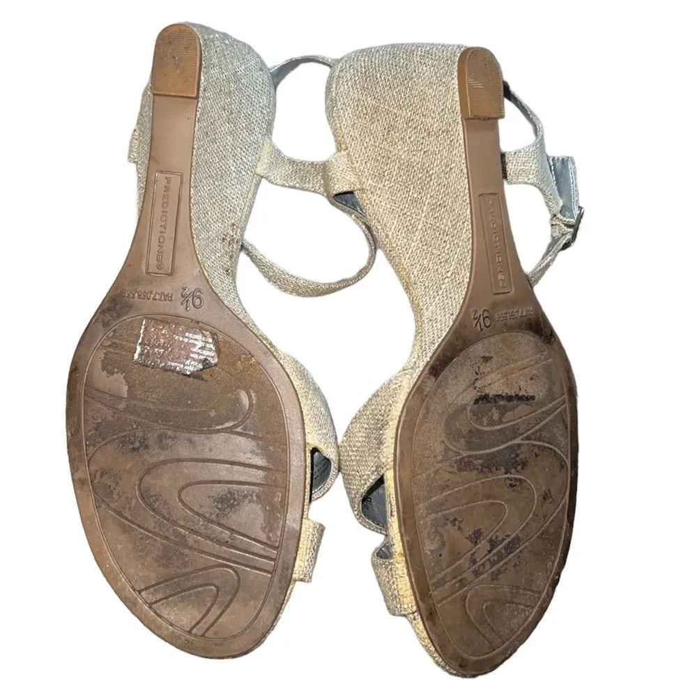 Predictions ✨Gold Nude Wedge Sandals✨ - Image 5