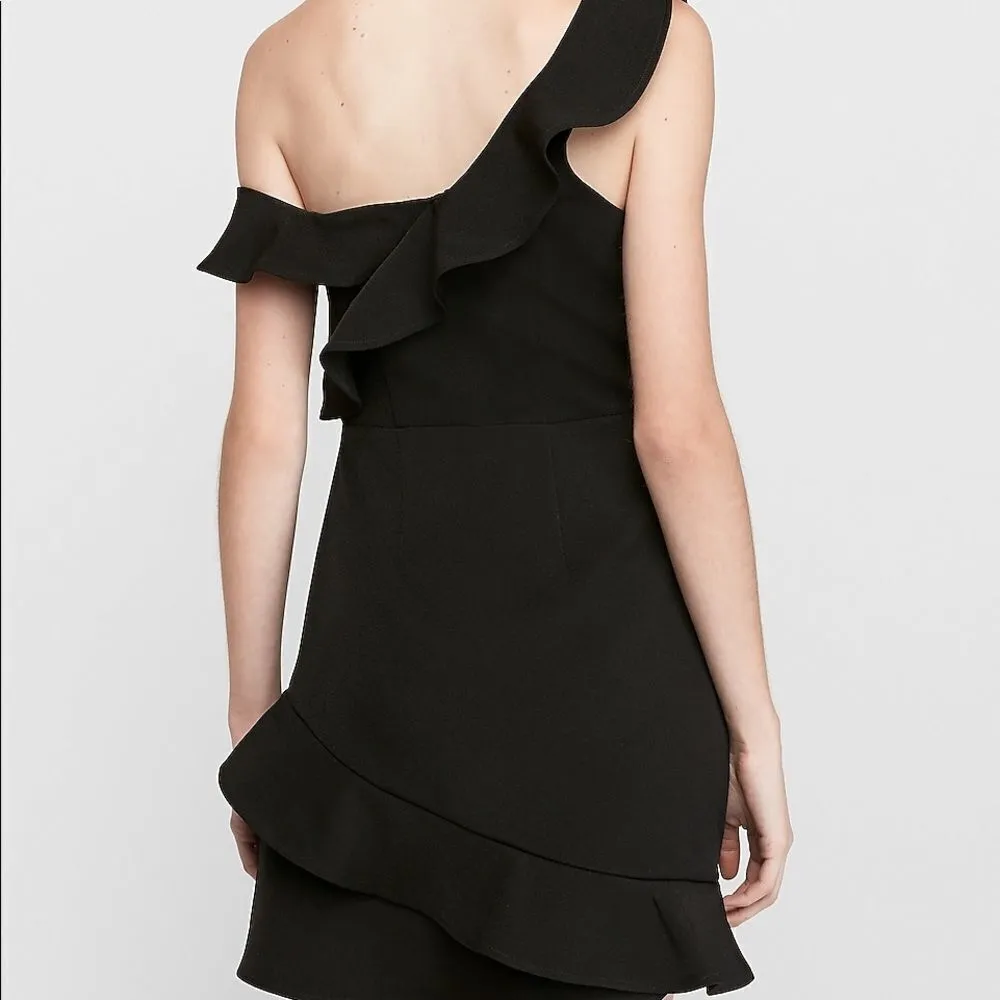 ✨ HP✨Off The Shoulder Ruffle Sheath Dress✨ - Image 2