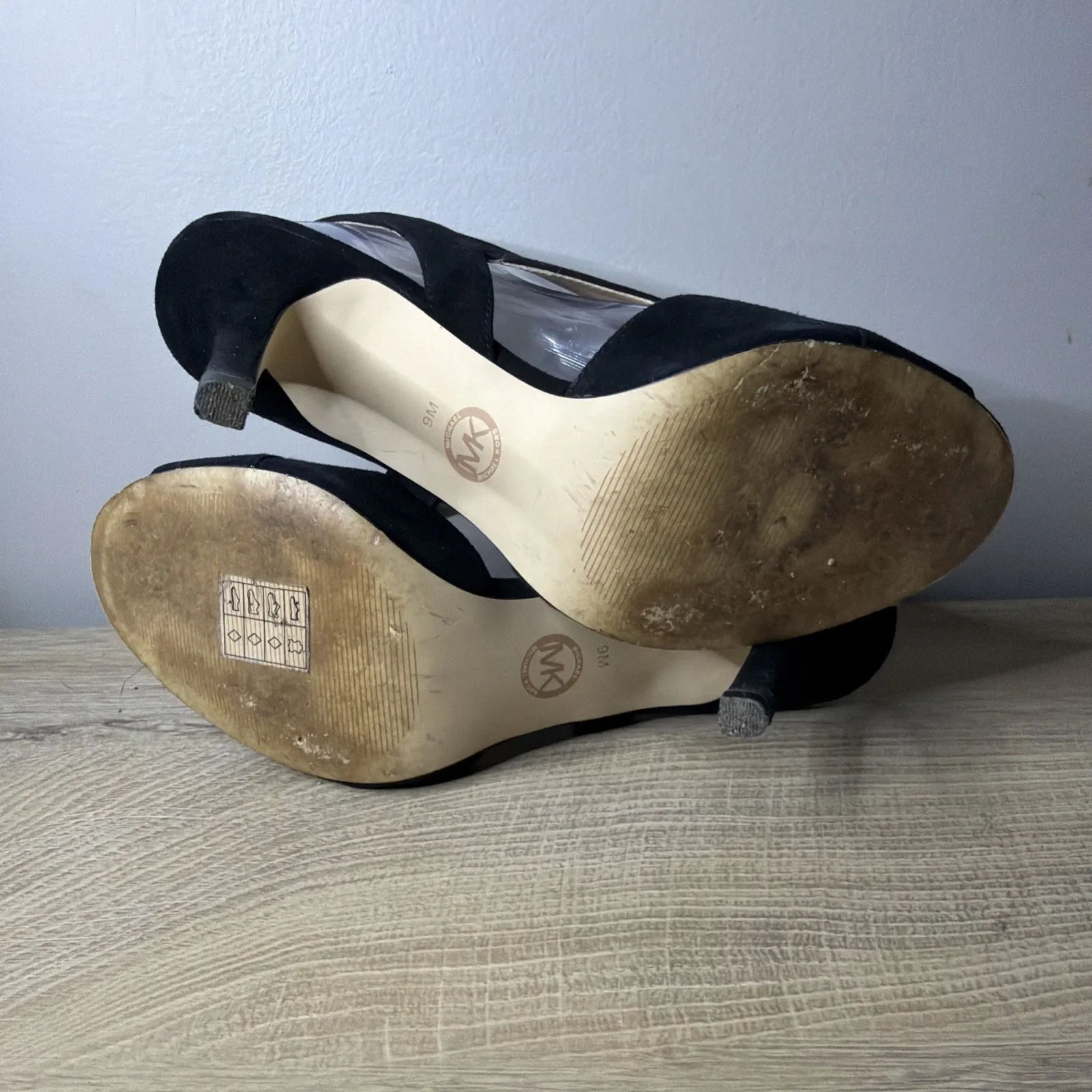 Michael Kors Black Suede Peep Toe Platform Heels Gold Buckle Dress Shoes Size 9M - Image 8