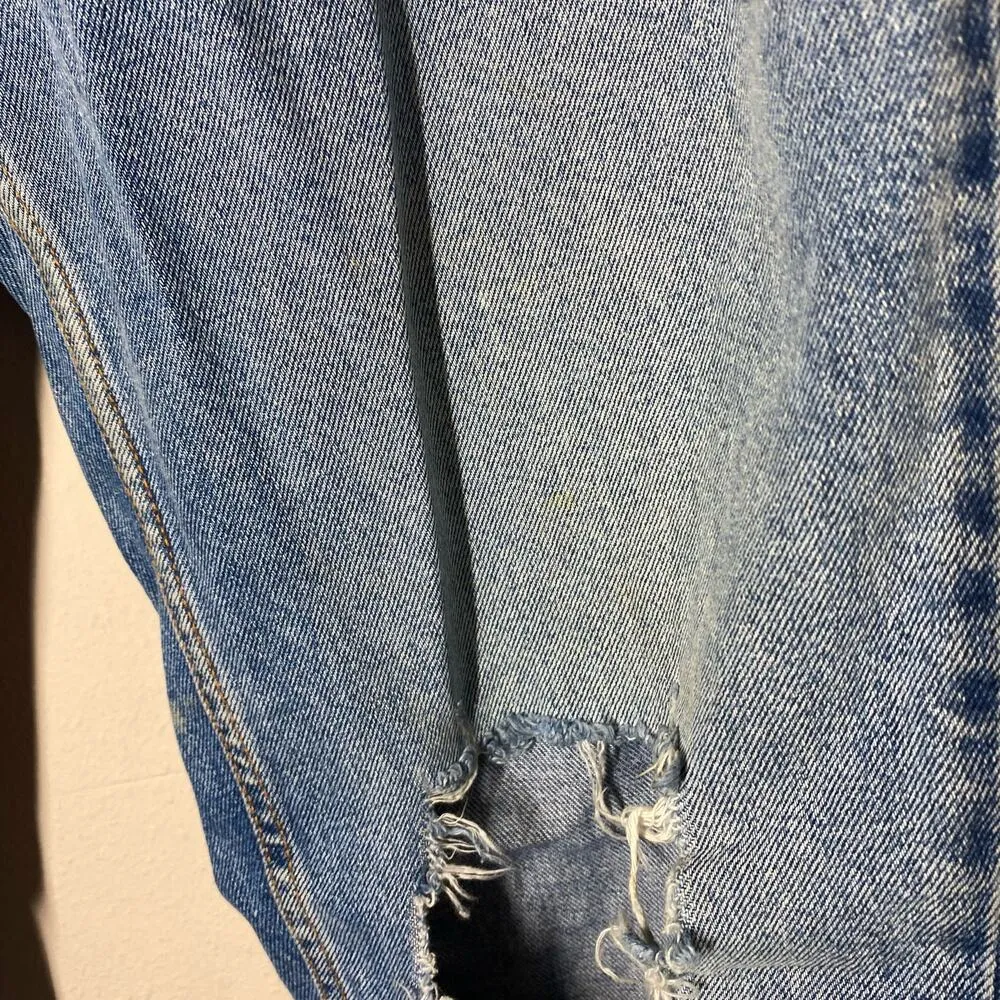 Zara Women's Distressed High Rise Straight Leg Jeans Size 6 - Image 4