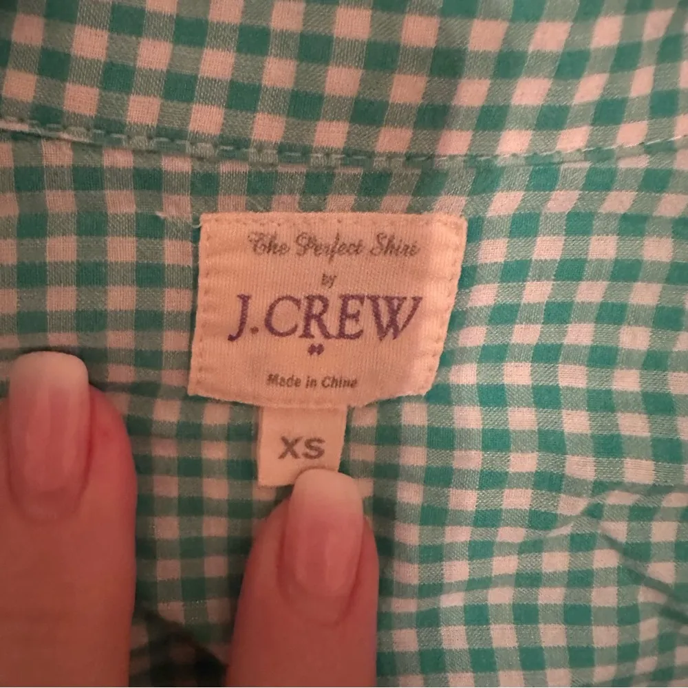 J Crew “The Perfect Shirt” Green Gingham Button-Up Sz XS - Image 2