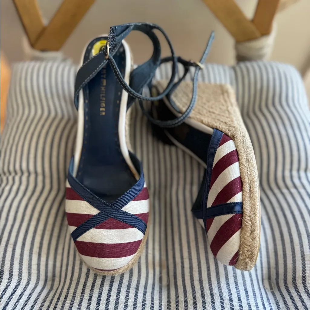 Tommy Hilfiger Red White Navy Blue Ankle Strap Espadrille Wedge Sandals 9 FLAW - Image 6