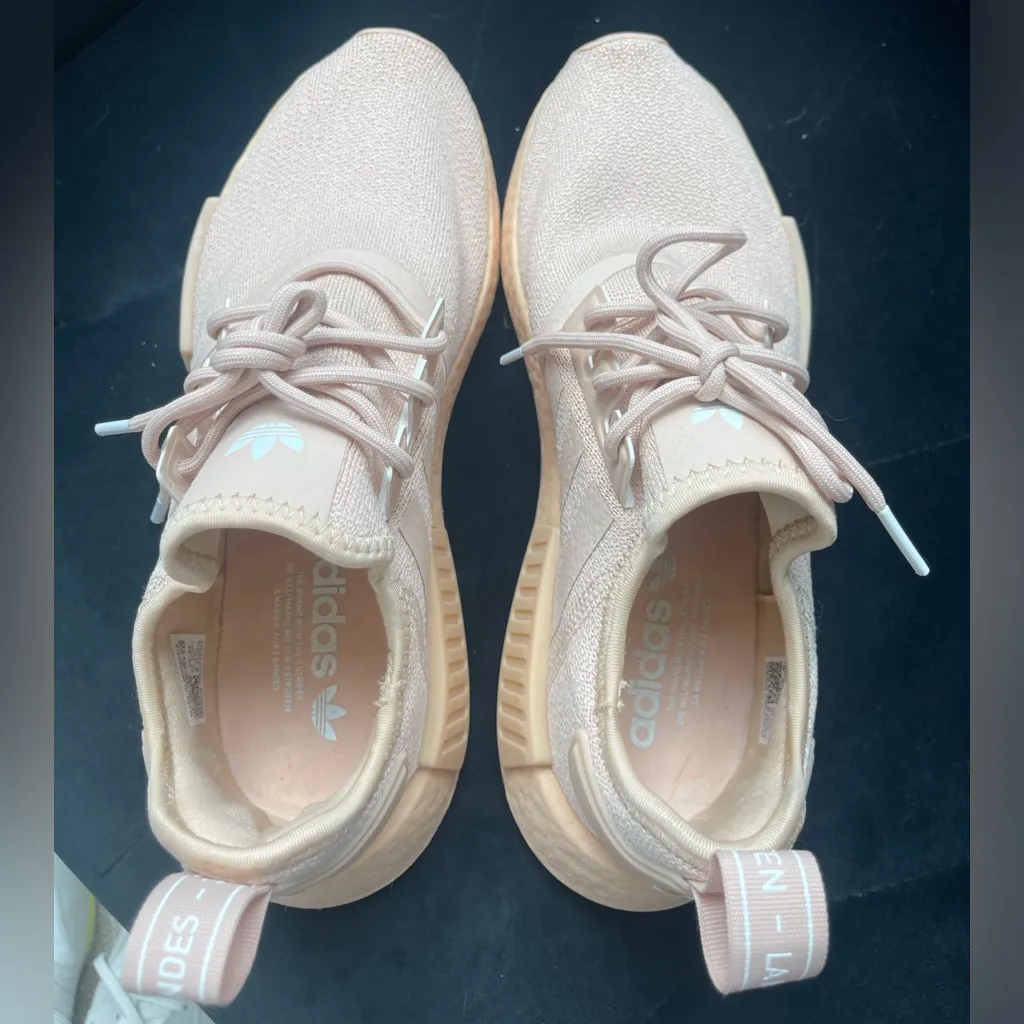 NWOT ADIDAS ORIGINALS NMD R1 SNEAKERS US WOMEN 8 - Image 10