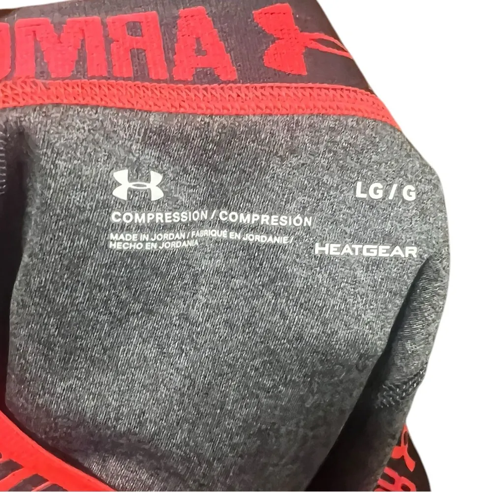 Under Armour HeatGear  Compression Running Shorts Size Large - Image 8