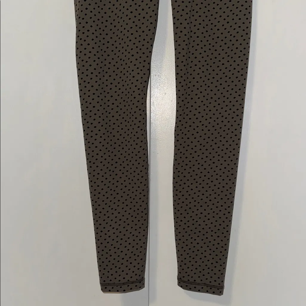 Everlane The Perform Leggings Dark Taupe Polka Dot High Rise Women’s Small S - Image 6