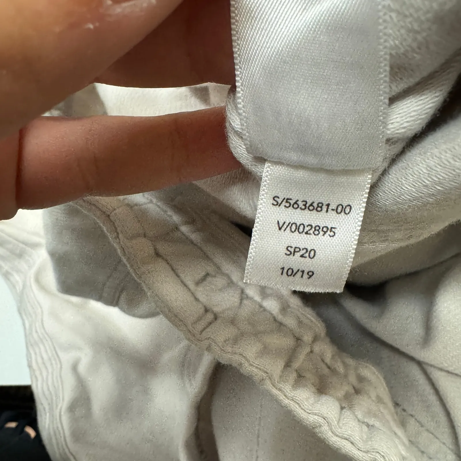 Athleta Shorts Women 4 Cream Grey Farallon Bermuda Drawstring Pockets Casual - Image 7