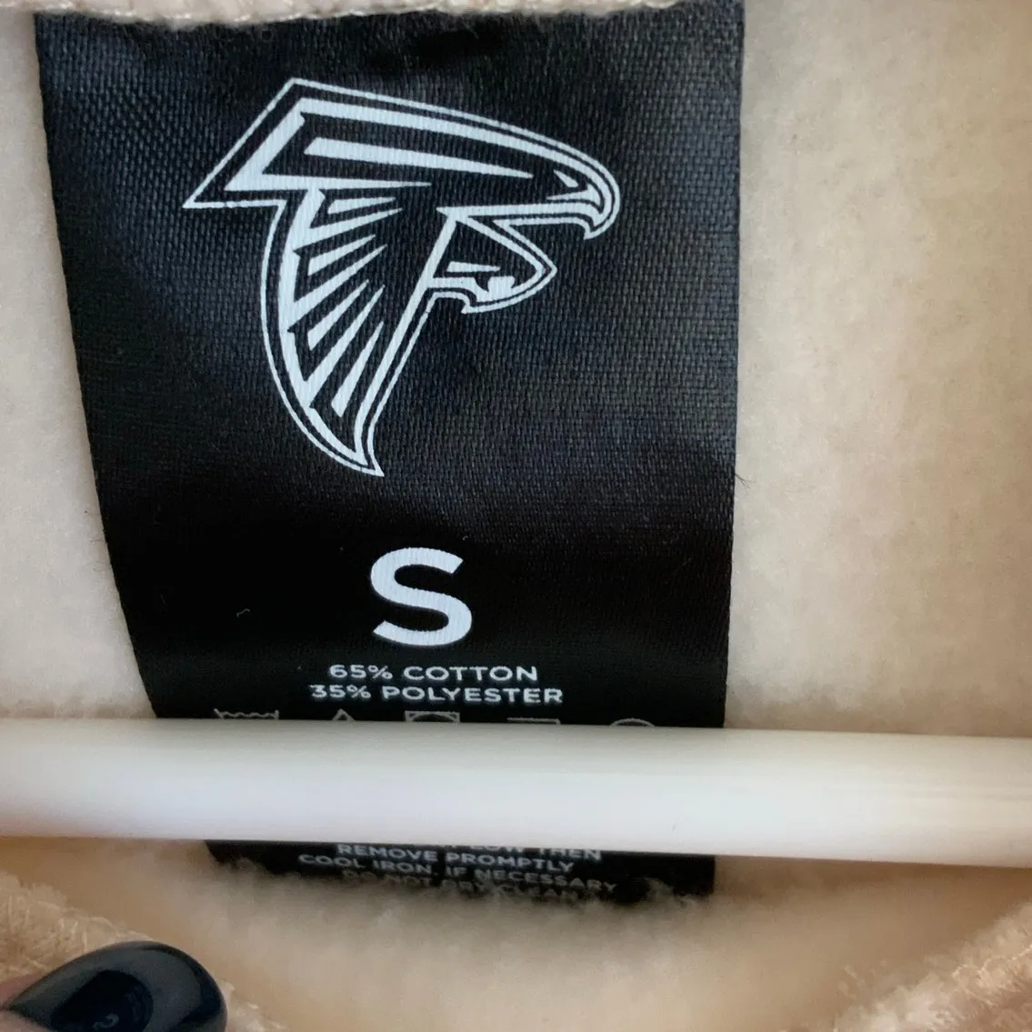 Atlanta Falcons Cream Hoodie Adult size small - Image 2