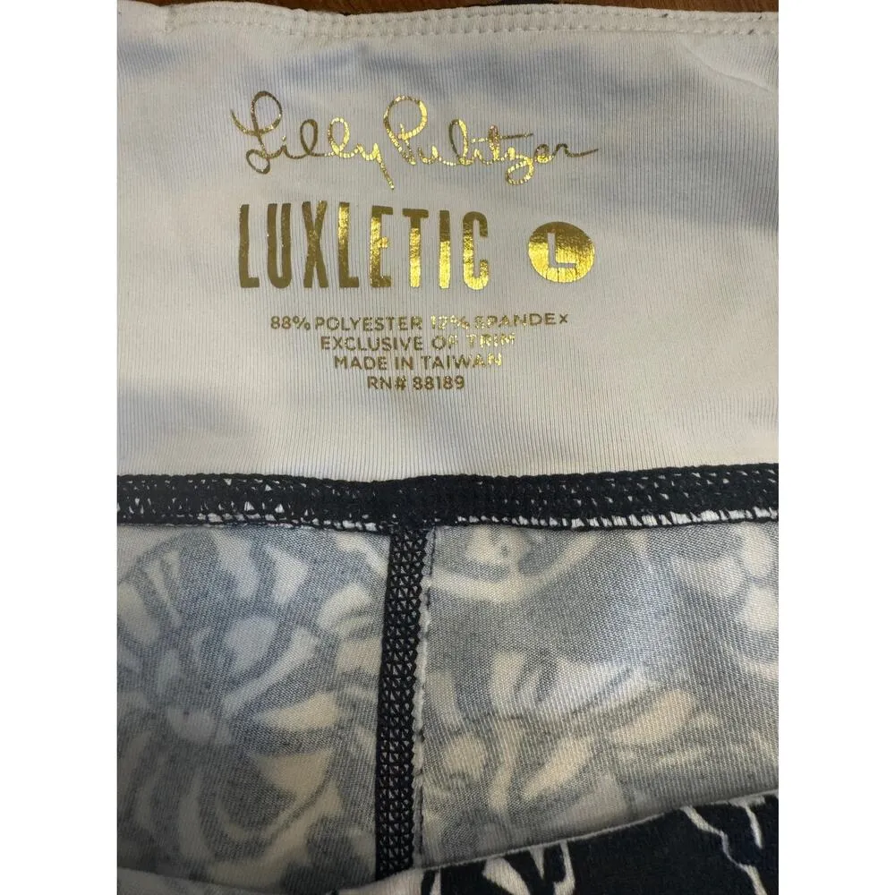LILY PULITZER Luxletic 26" Weekender Legging in Multi Bermudaful in Size Large - Image 4