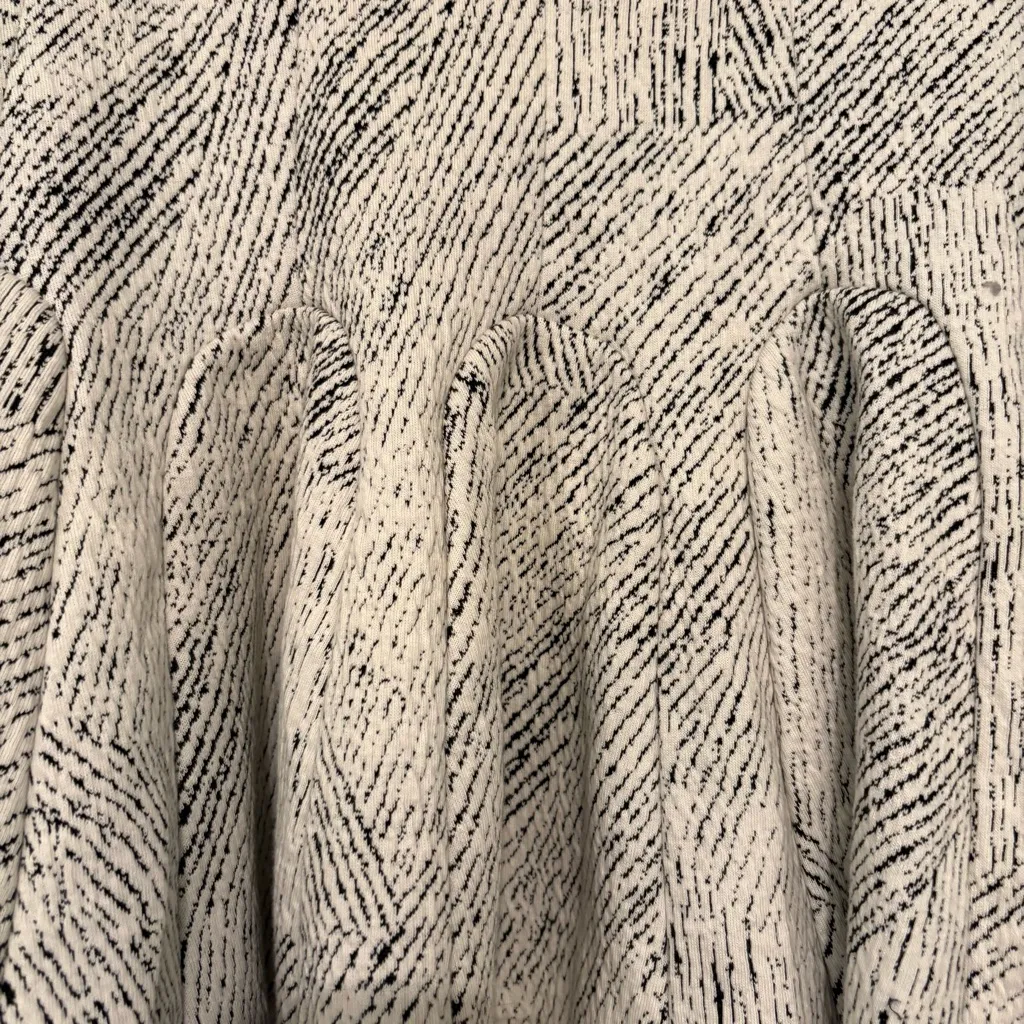 NWT, Banana Republic Flare Peplum Mini Skirt White Black, Sz 2 - Image 9