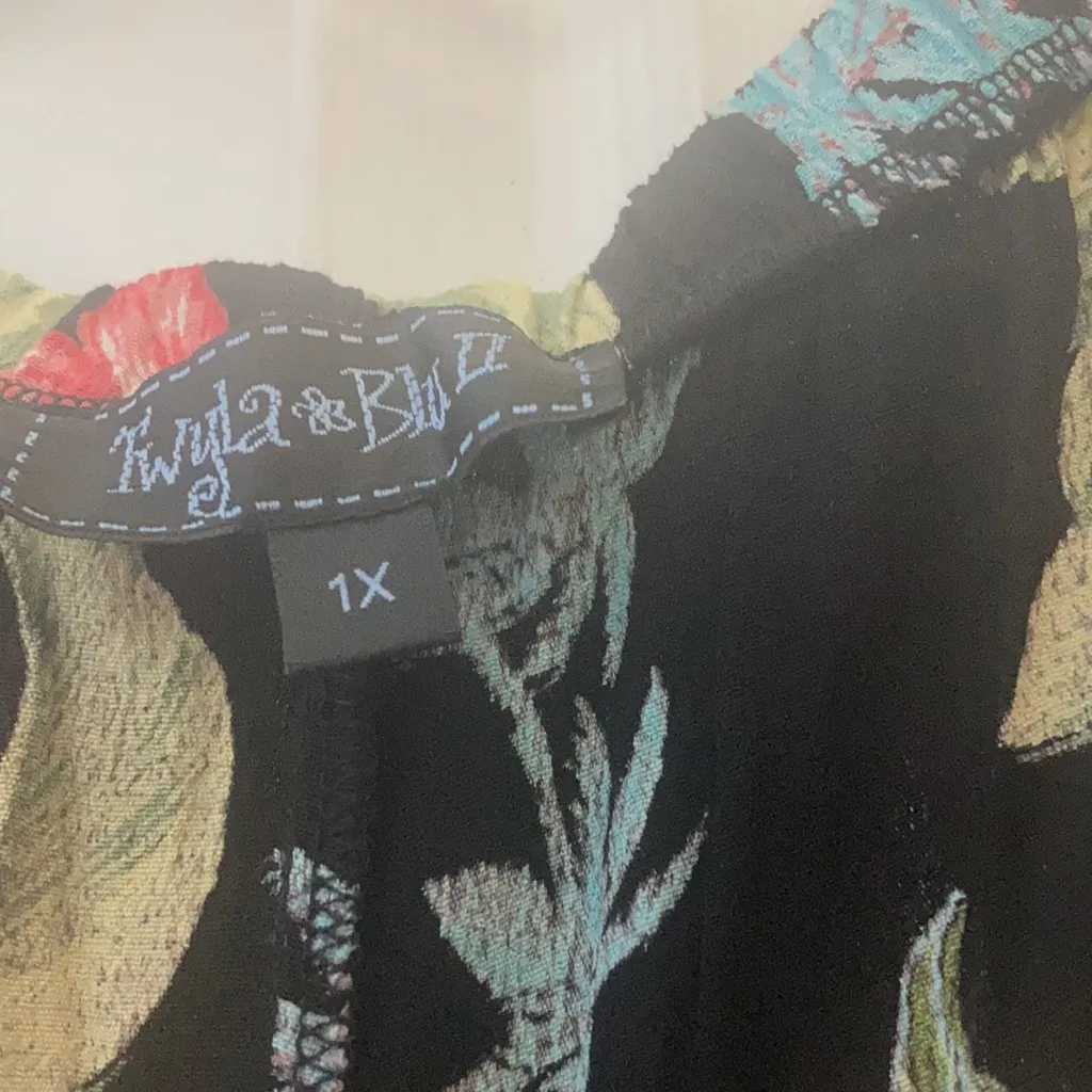 FINAL MARKDOWN Ladies’ Twyla & Blu II Slacks (1X) - Image 4