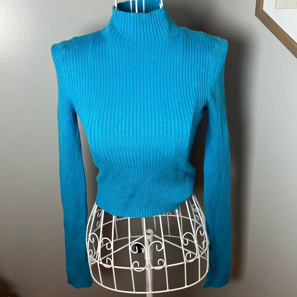 Lovers And Friends Taline Open Back Knit Crop In Ocean Blue Size XS Mock Neck - Image 4