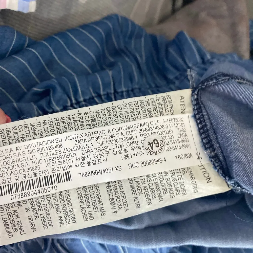 ZARA blue denim Romper white stripe off shoulder pockets women sz XS - Image 8