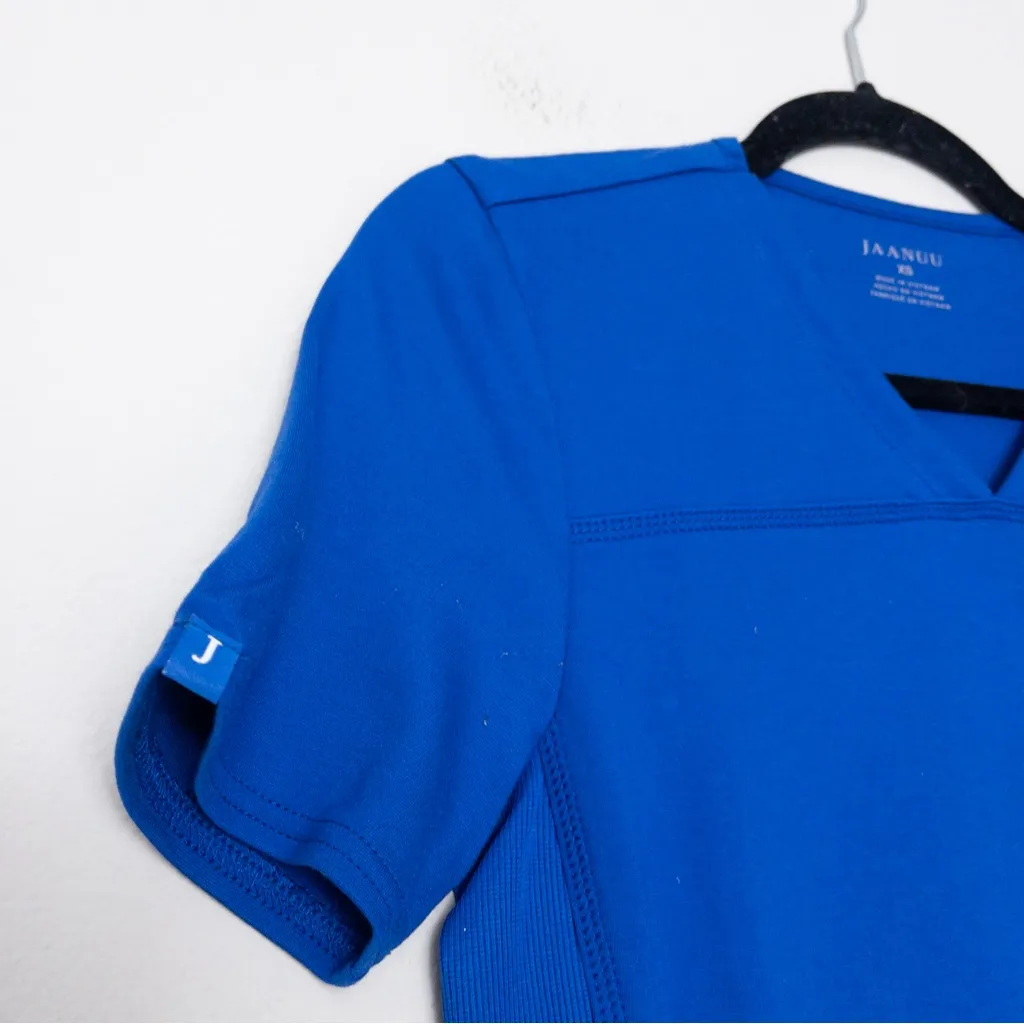 NWT Jaanuu 2 Pocket Side Rib Scrub Top XS Royal Blue Healthcare - Image 5