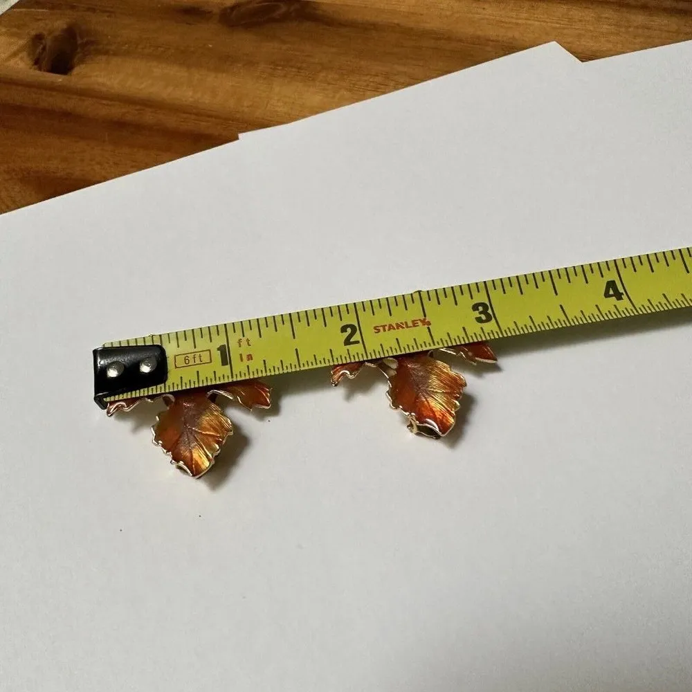 Beautiful Fall Autumn Orange Leaves Clip - Image 4