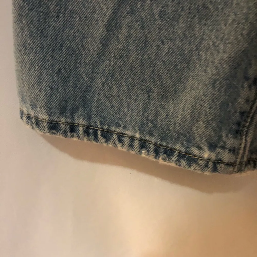 LEVI'S '94 Baggy Distressed Jeans Size 31 - Image 8