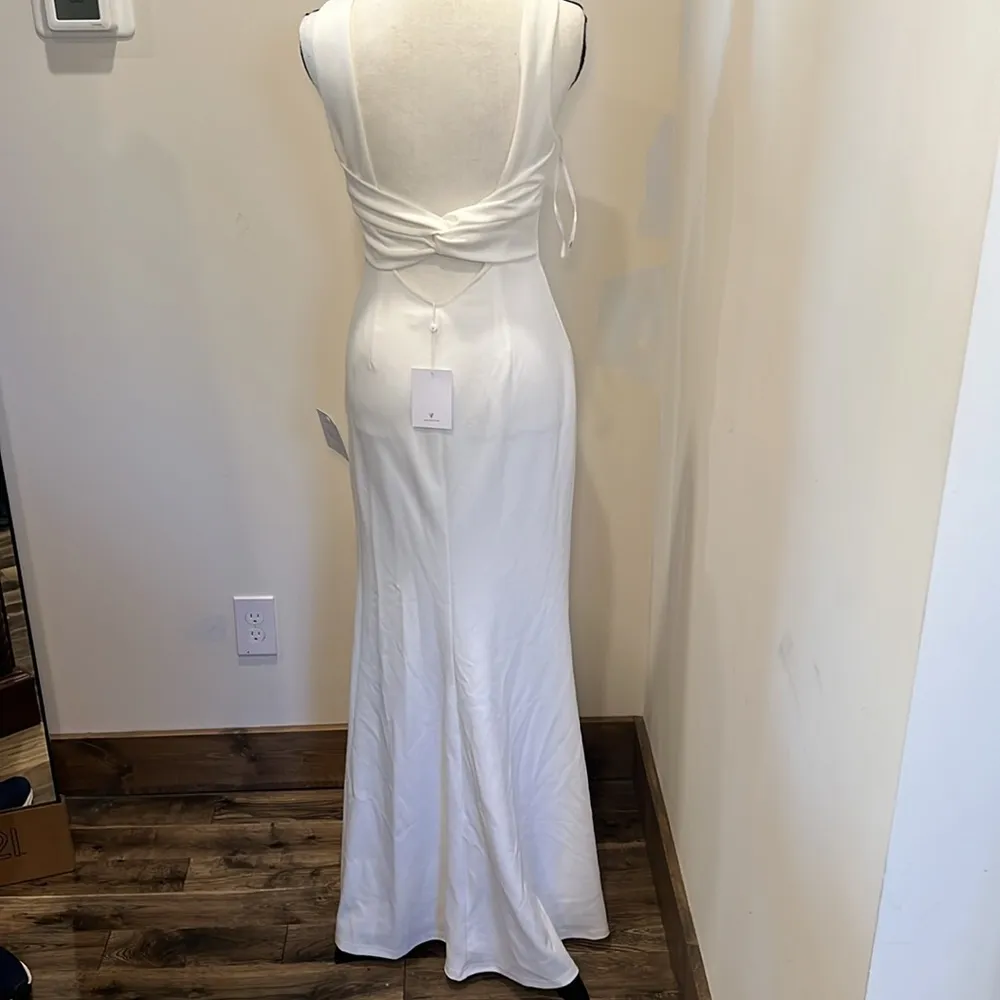 Lulus High Neck Open Back Maxi Sz S - Image 2