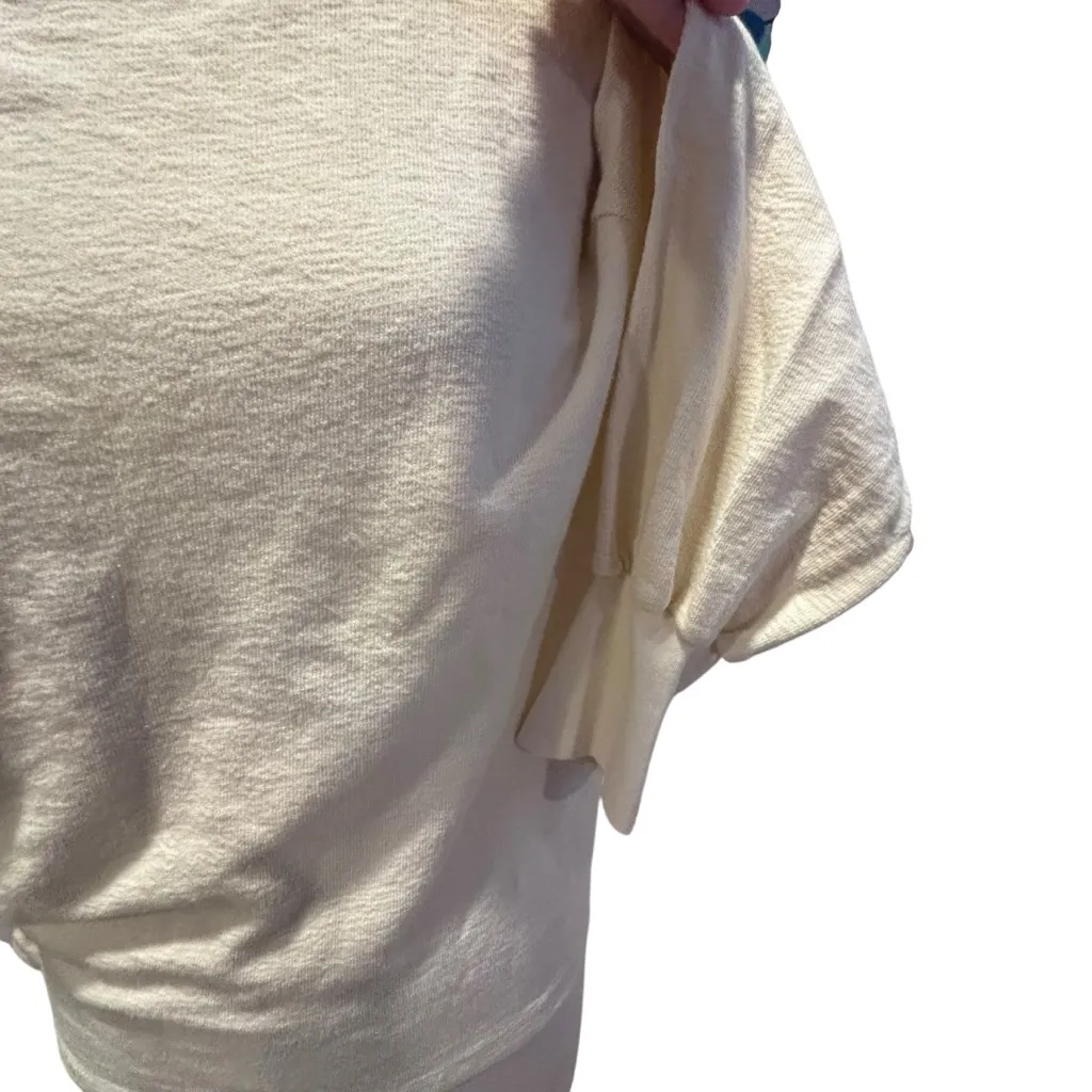 Free Assembly Off white Puff sleeve Top Size Large - Image 9